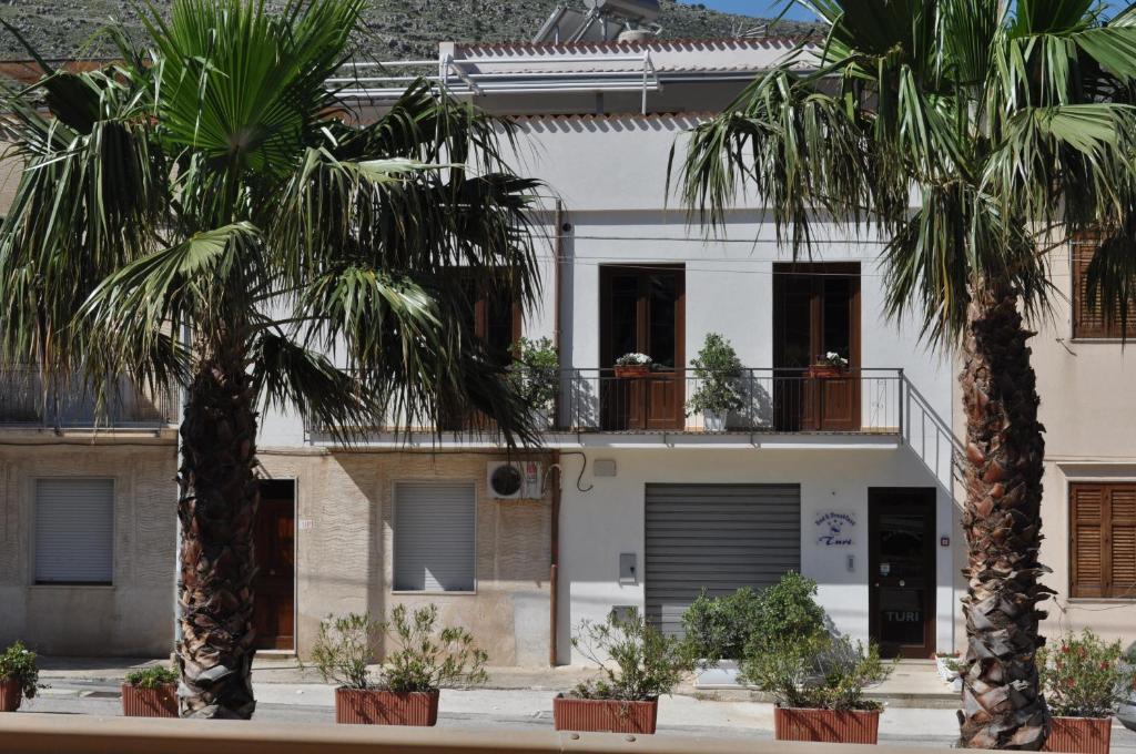 Bed And Breakfast Turi Castelluzzo Dış mekan fotoğraf